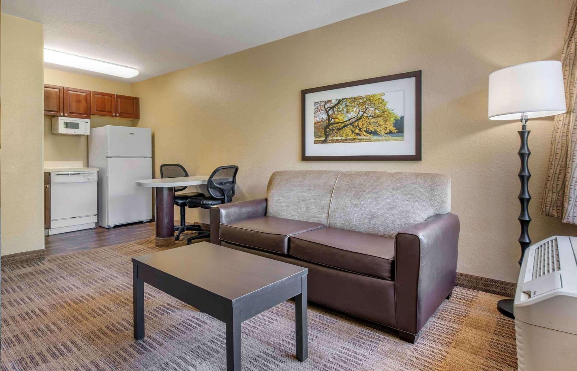 Extended Stay America Suites - Raleigh - Rtp - 4919 Miami Blvd Durham Zewnętrze zdjęcie