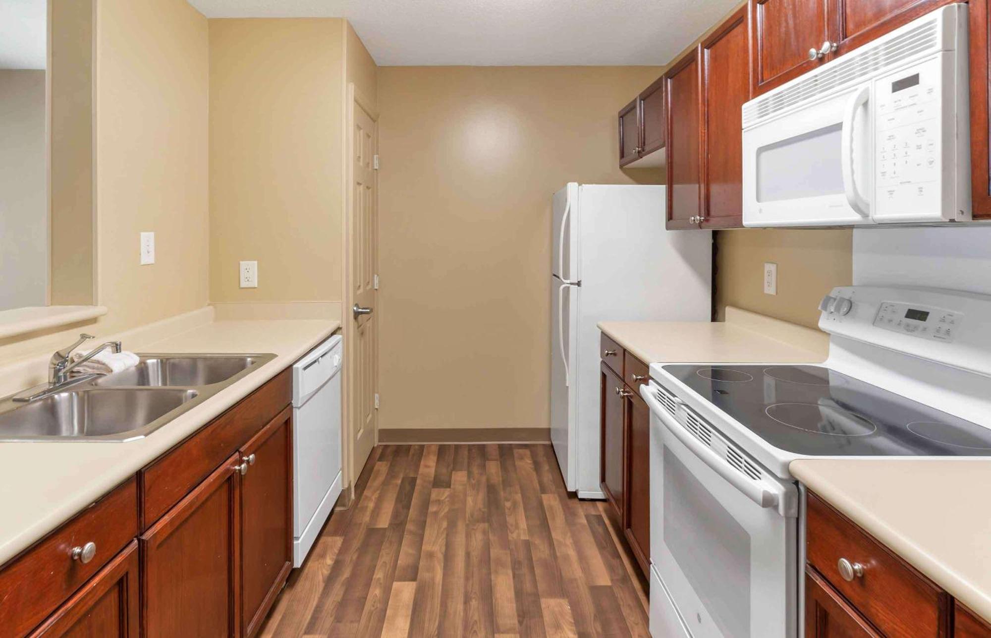 Extended Stay America Suites - Raleigh - Rtp - 4919 Miami Blvd Durham Zewnętrze zdjęcie